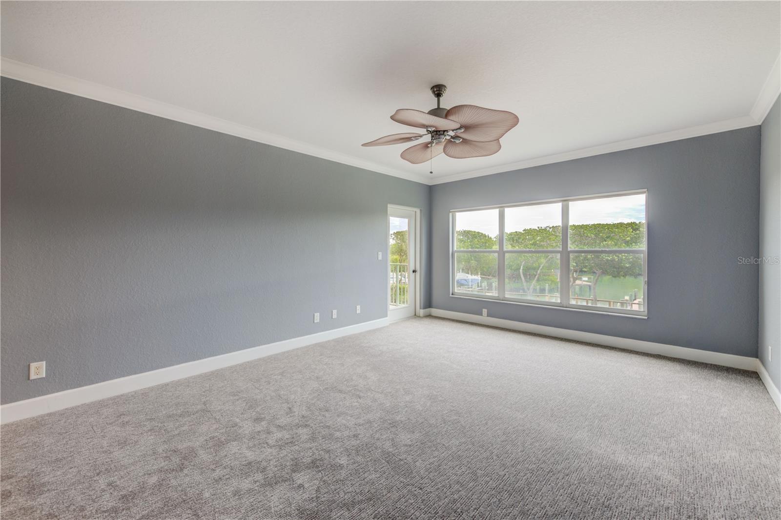 1645 PINELLAS BAYWAY S B2
