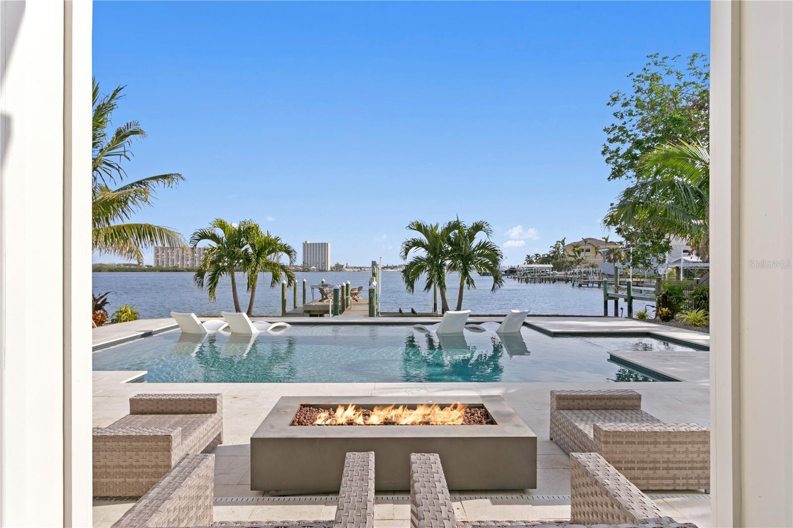 SOUTH CSWY ISLE YACHT CLUB ADD - Residential