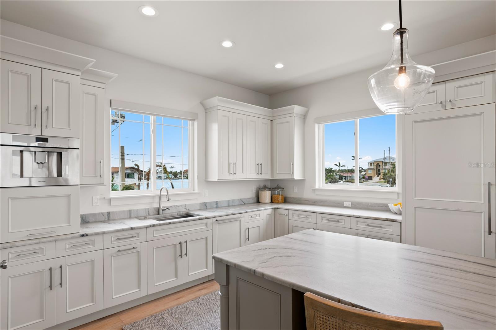 SOUTH CSWY ISLE YACHT CLUB ADD - Residential