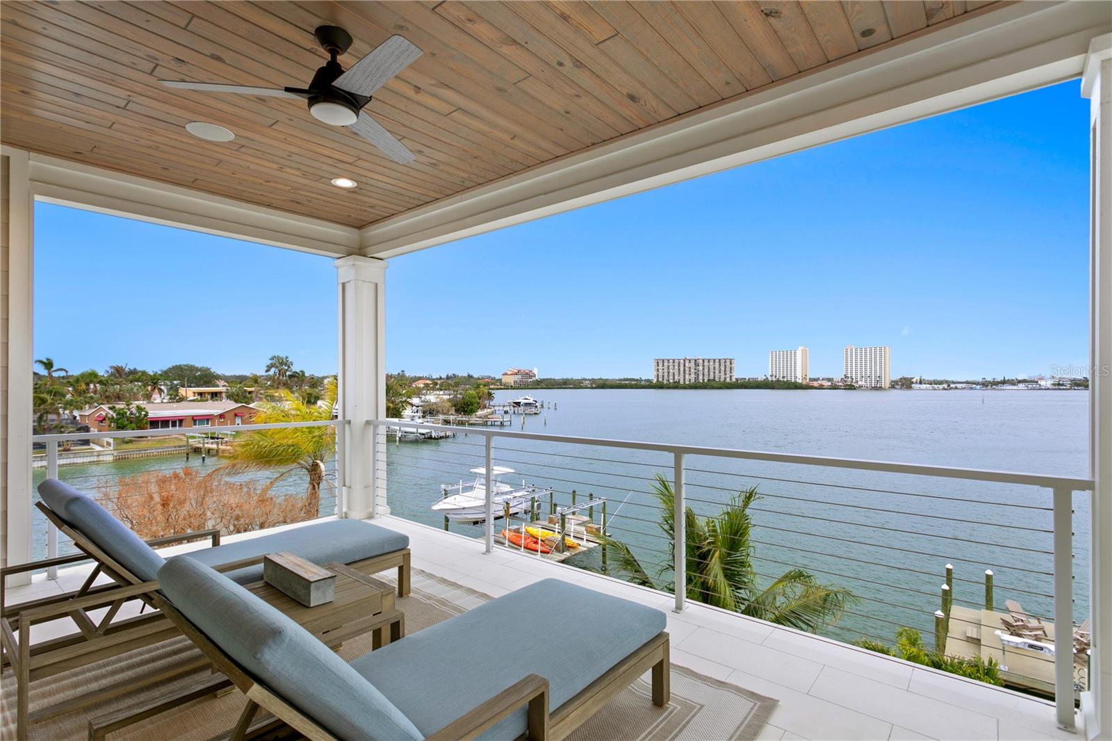 SOUTH CSWY ISLE YACHT CLUB ADD - Residential