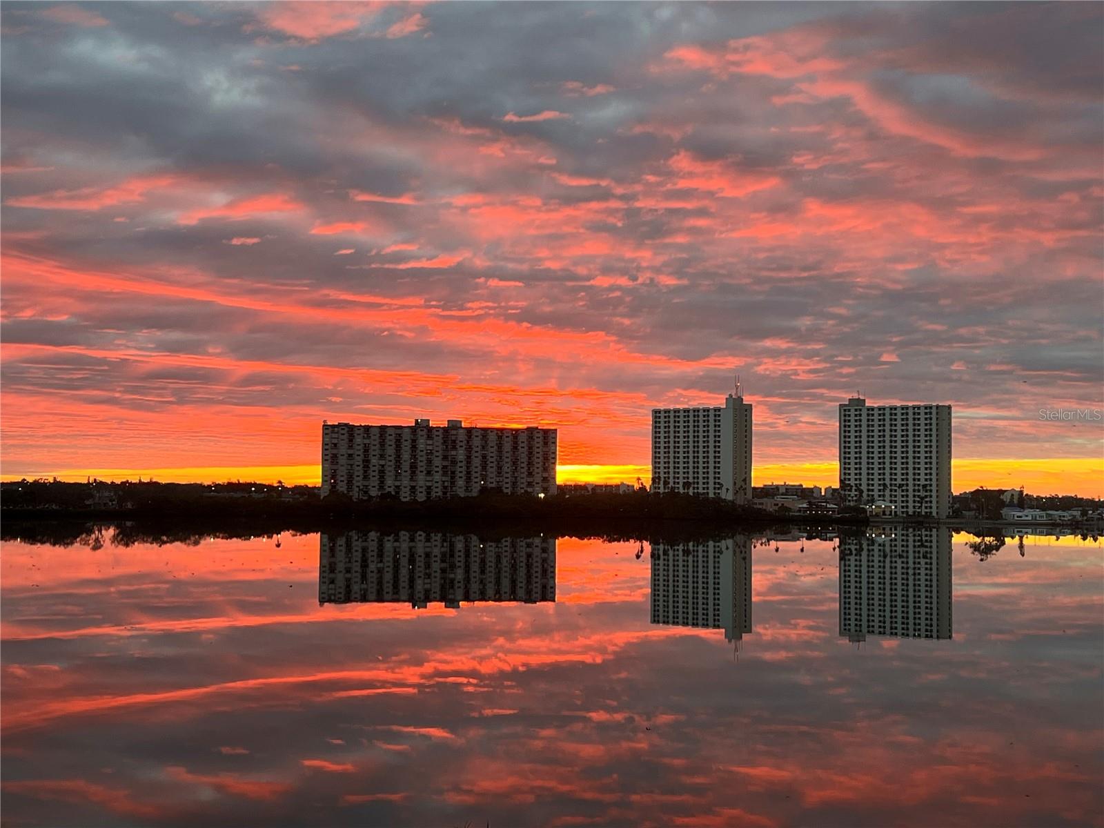SOUTH CSWY ISLE YACHT CLUB ADD - Residential
