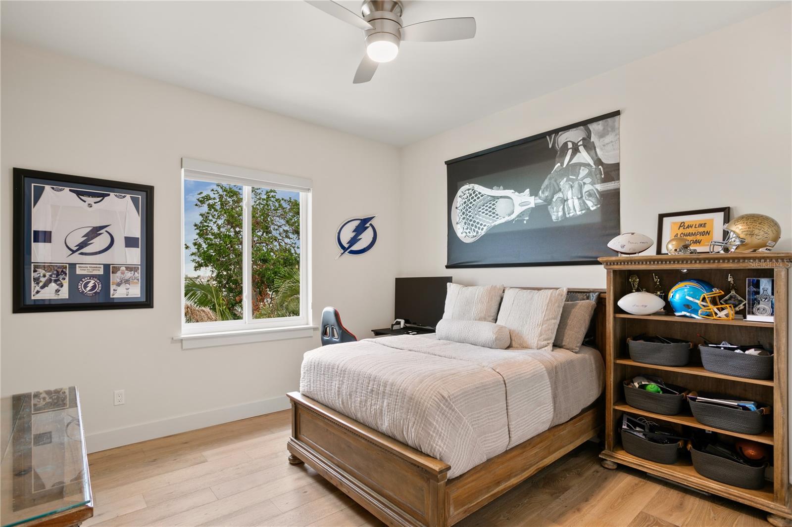 SOUTH CSWY ISLE YACHT CLUB ADD - Residential