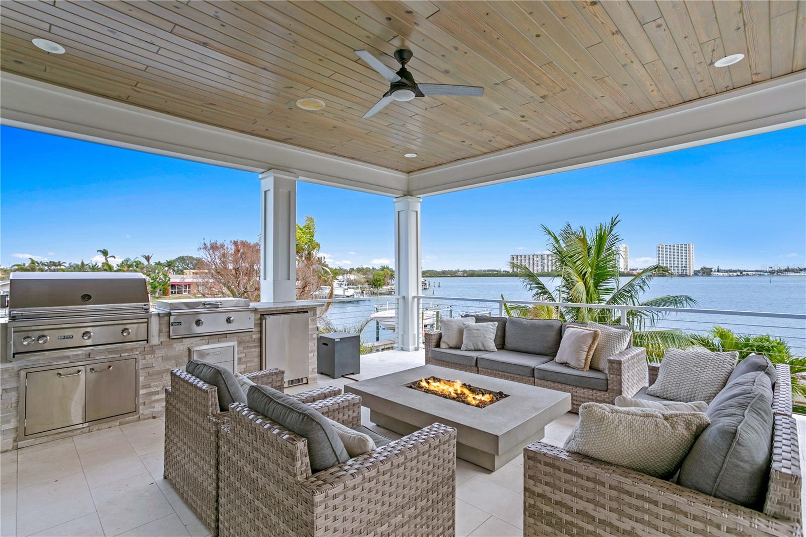 SOUTH CSWY ISLE YACHT CLUB ADD - Residential