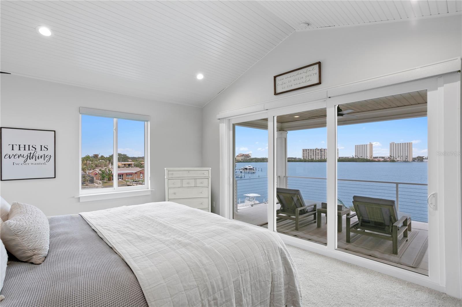 SOUTH CSWY ISLE YACHT CLUB ADD - Residential