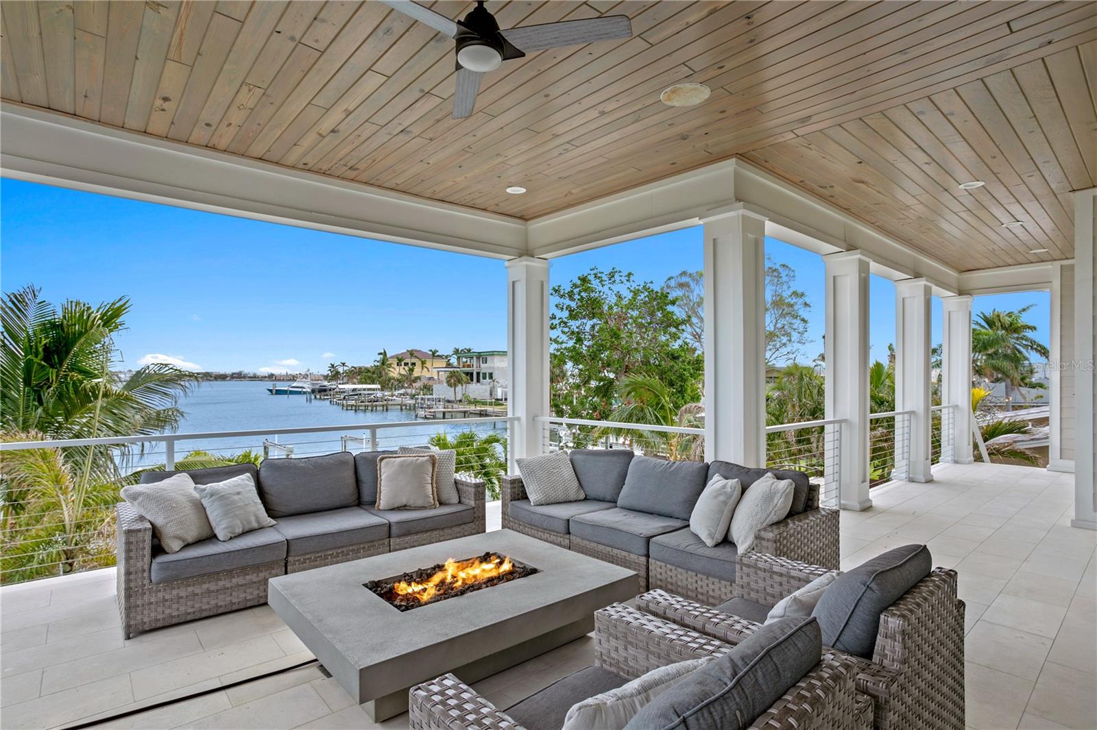 SOUTH CSWY ISLE YACHT CLUB ADD - Residential