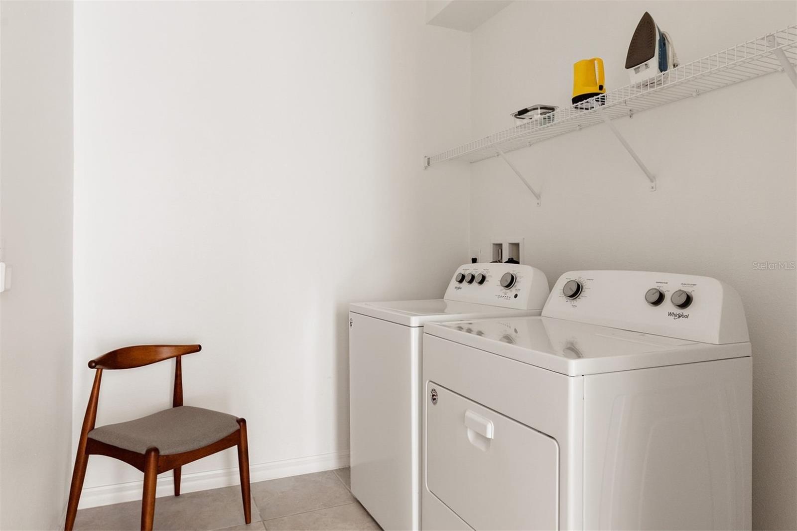 WINDSOR ISLAND RESIDENCE - Residential