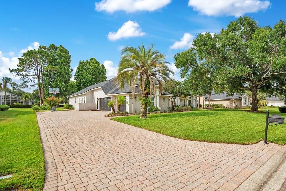 11407 WILLOW GARDENS DRIVE