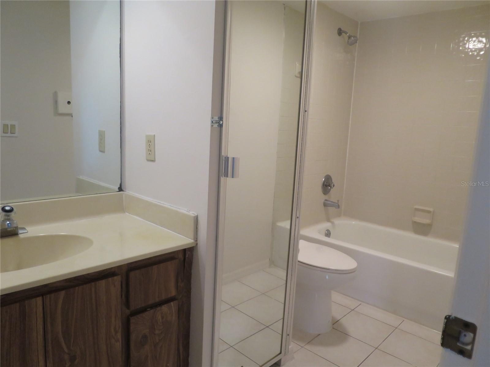 MIDDLEBROOK PINES CONDO PH 1 - Residential Lease