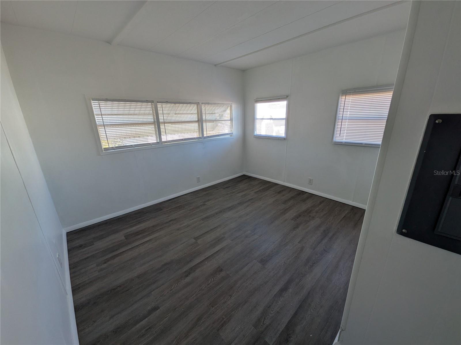 BEACHWAY PARK INC M/H UNREC - Residential