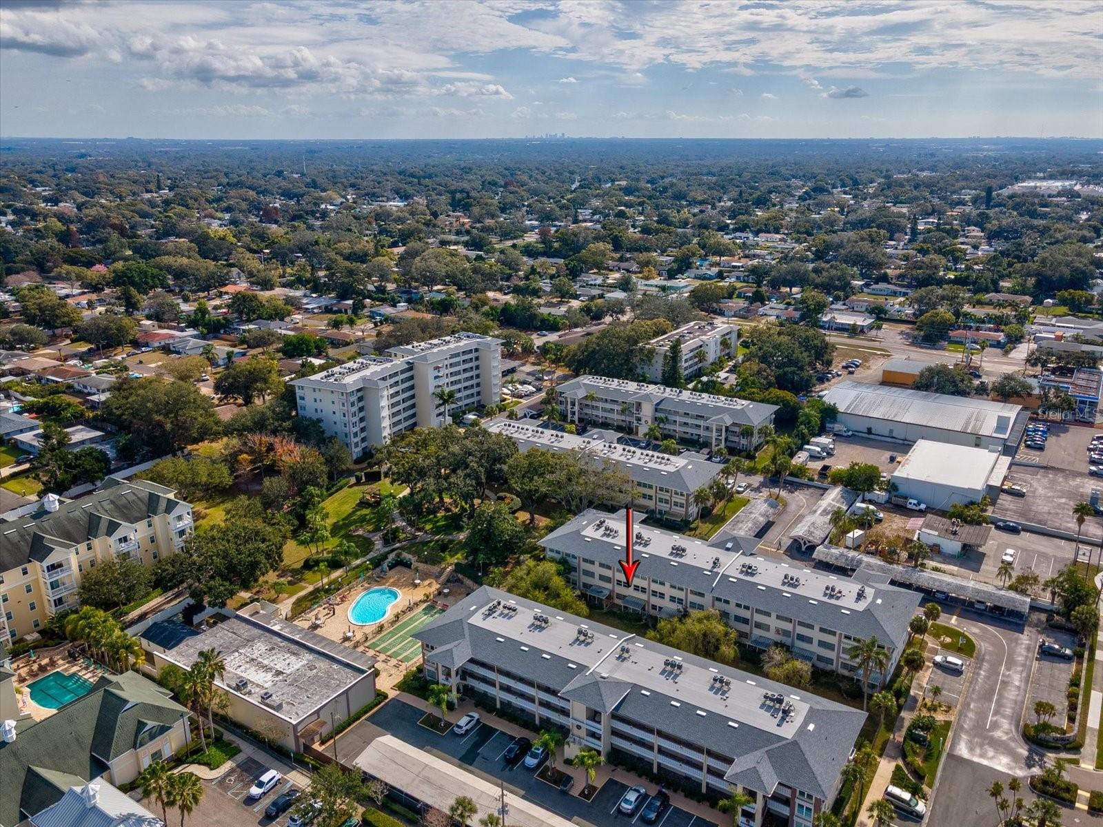 KALMIA CONDO - Residential