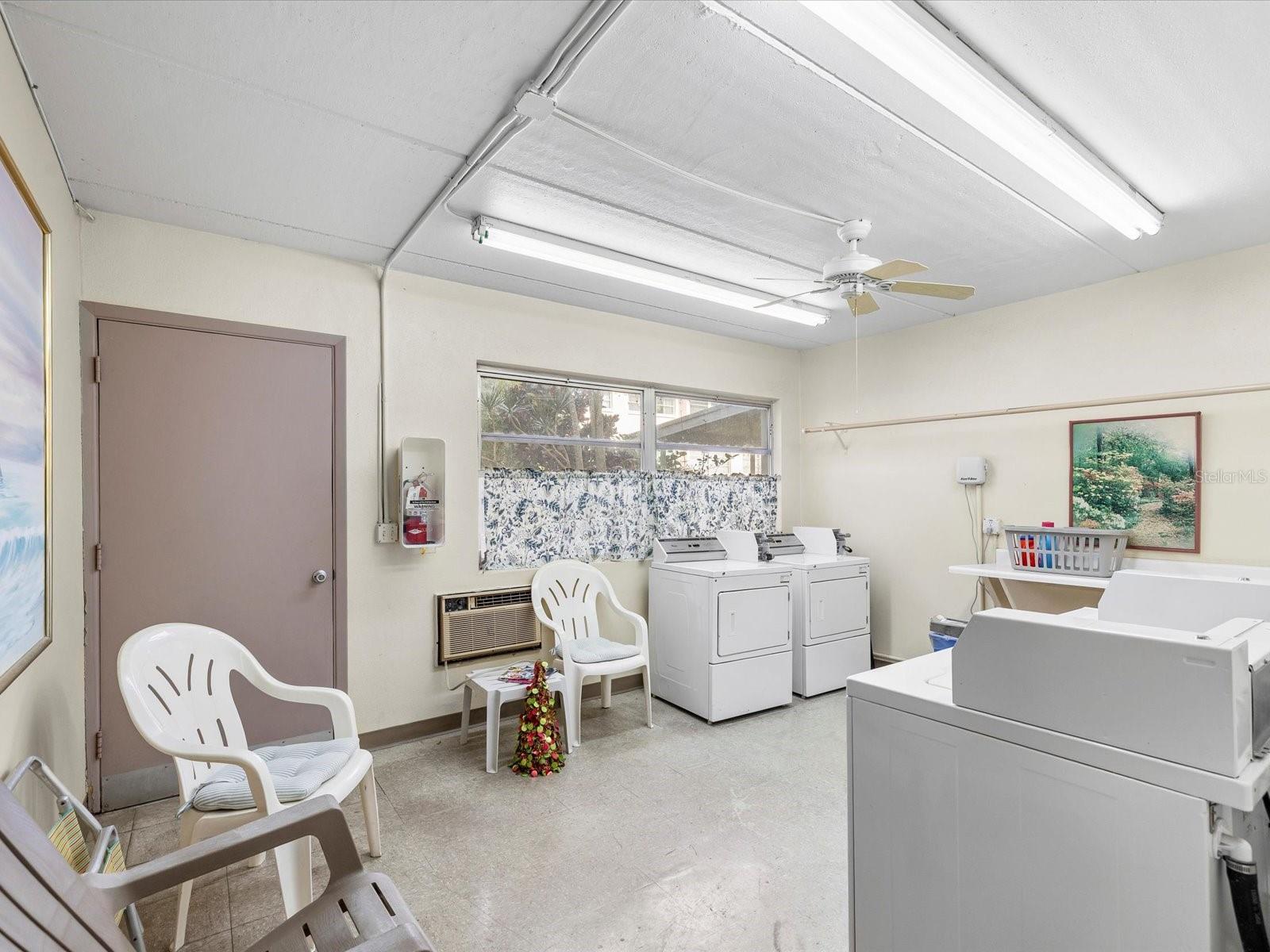 KALMIA CONDO - Residential