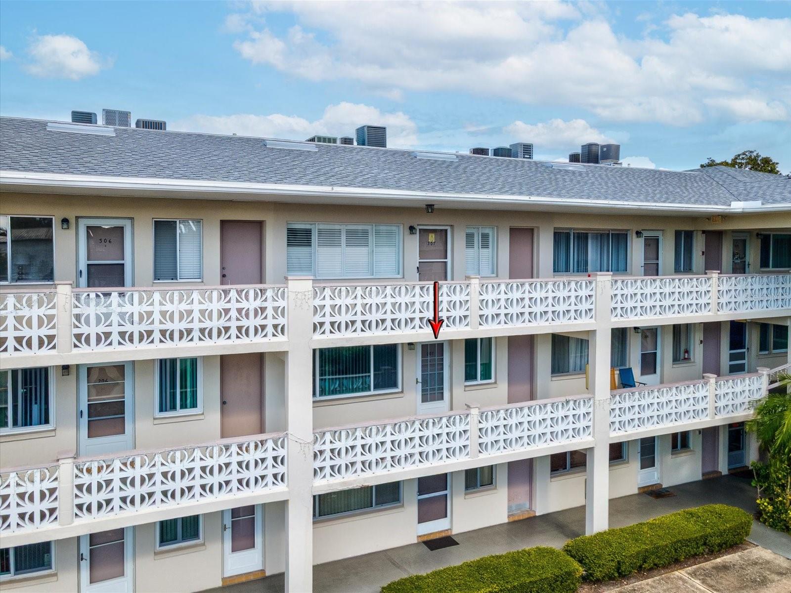 KALMIA CONDO - Residential