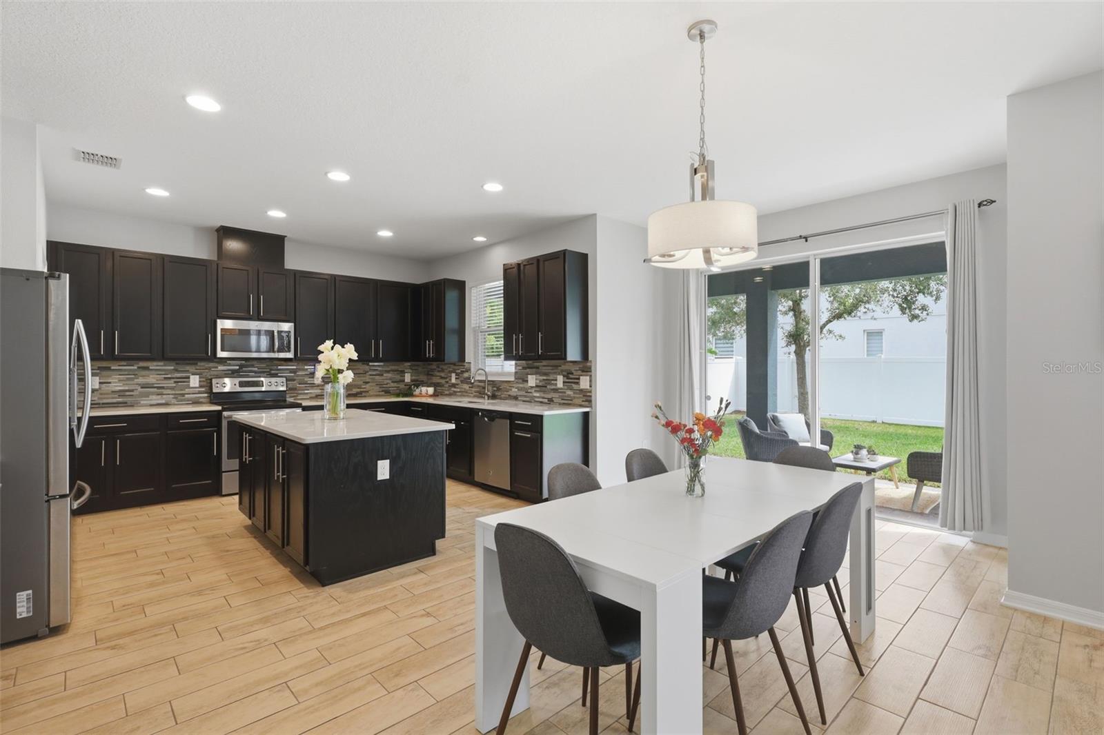 AULINS LANDING AT OVIEDO-PHASE 1 - Residential