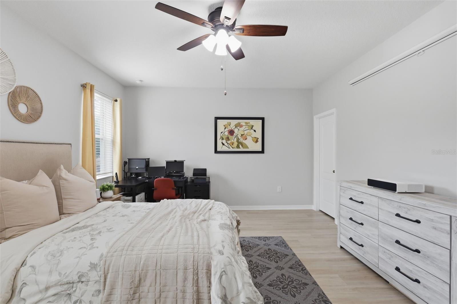 AULINS LANDING AT OVIEDO-PHASE 1 - Residential