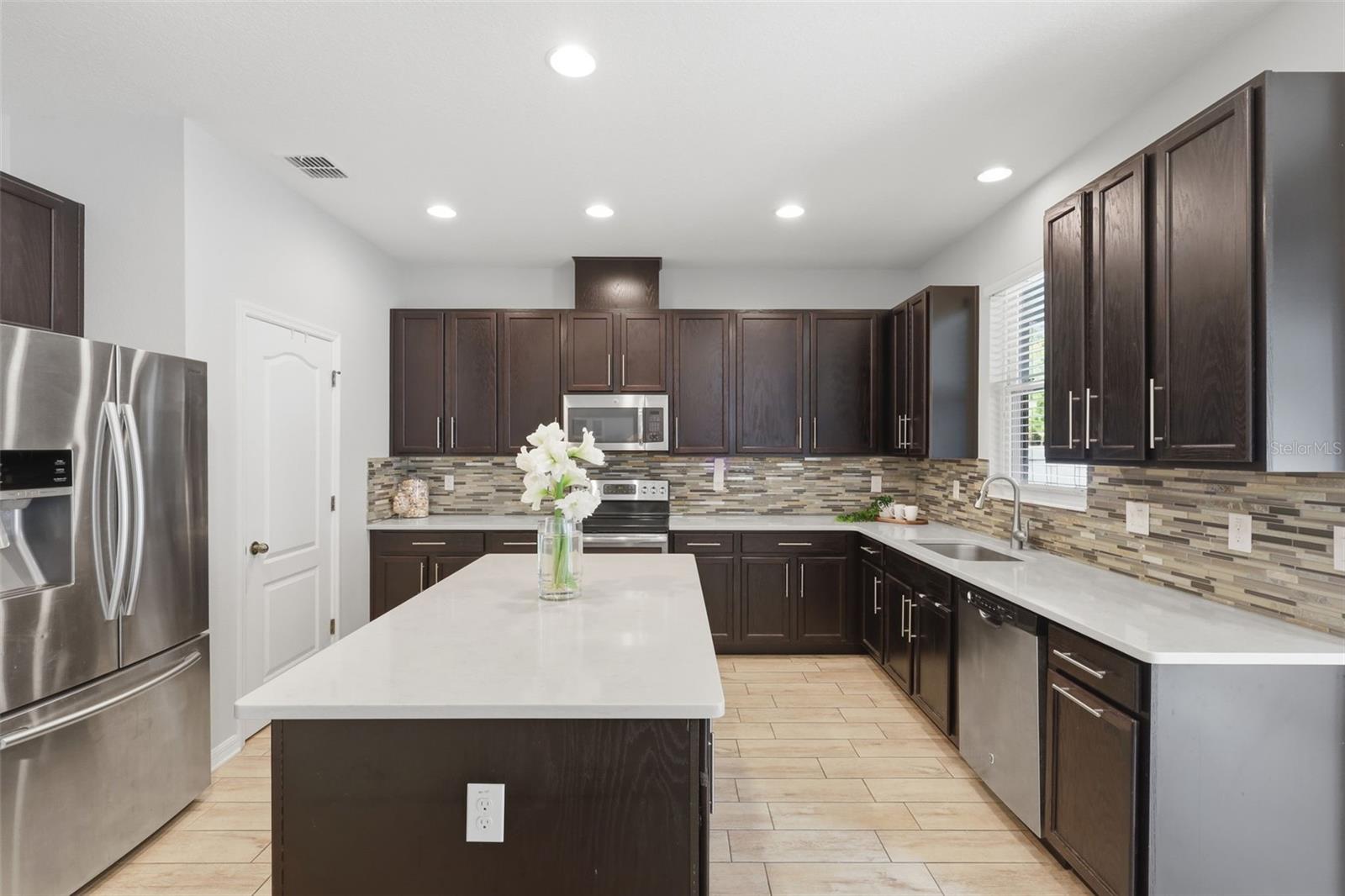 AULINS LANDING AT OVIEDO-PHASE 1 - Residential