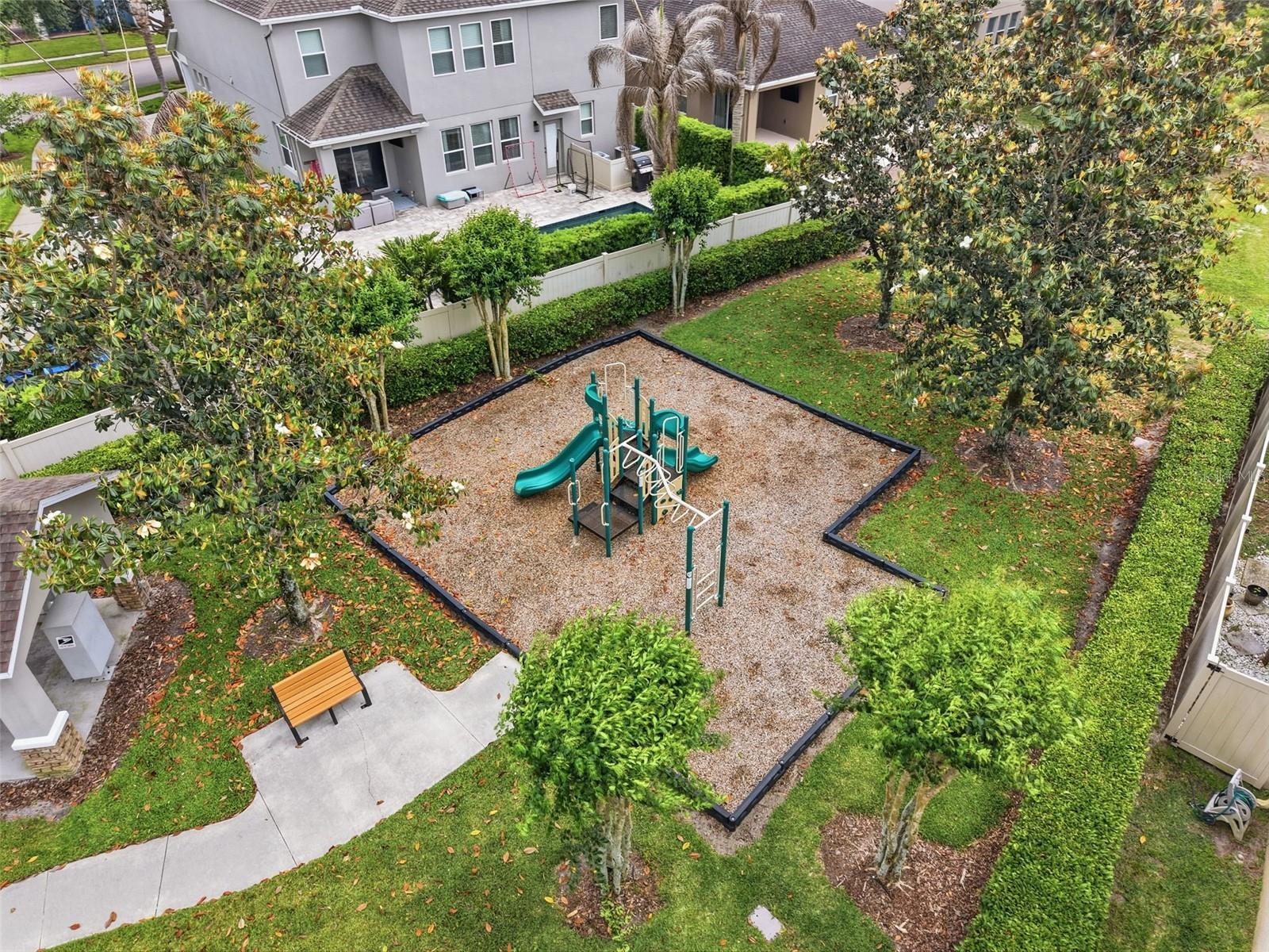 AULINS LANDING AT OVIEDO-PHASE 1 - Residential