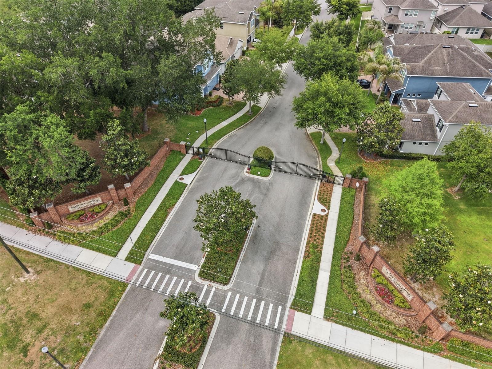 AULINS LANDING AT OVIEDO-PHASE 1 - Residential