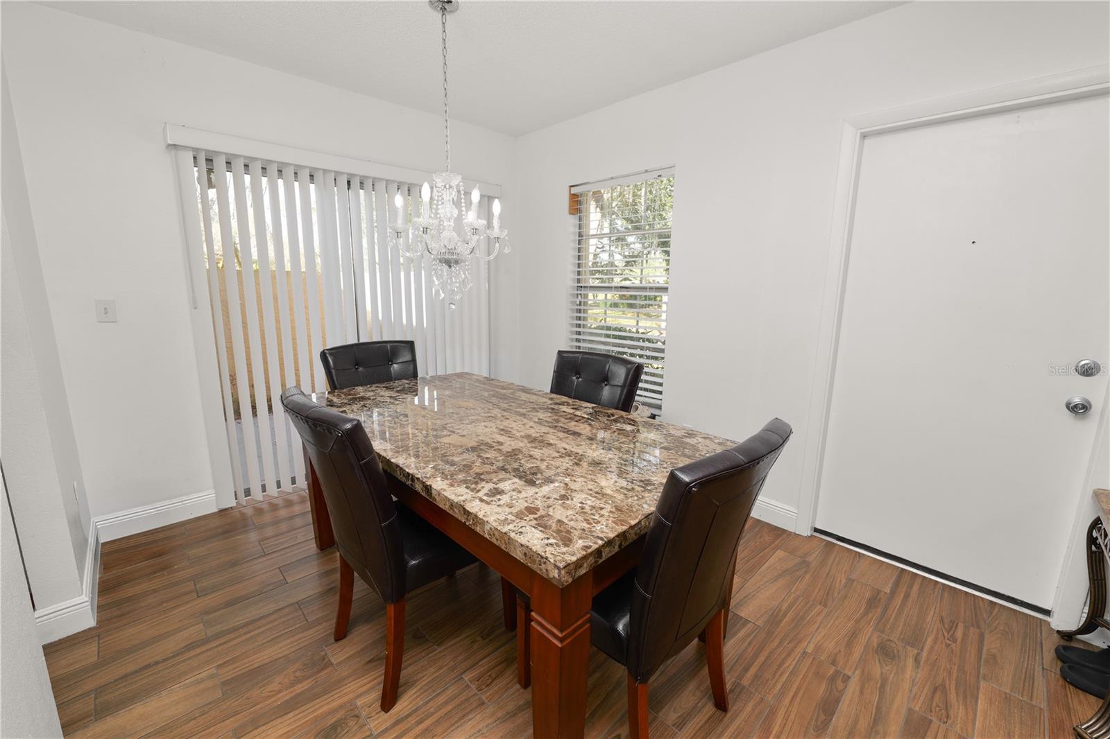 RAINTREE MANOR HOMES CONDOMINI - Residential