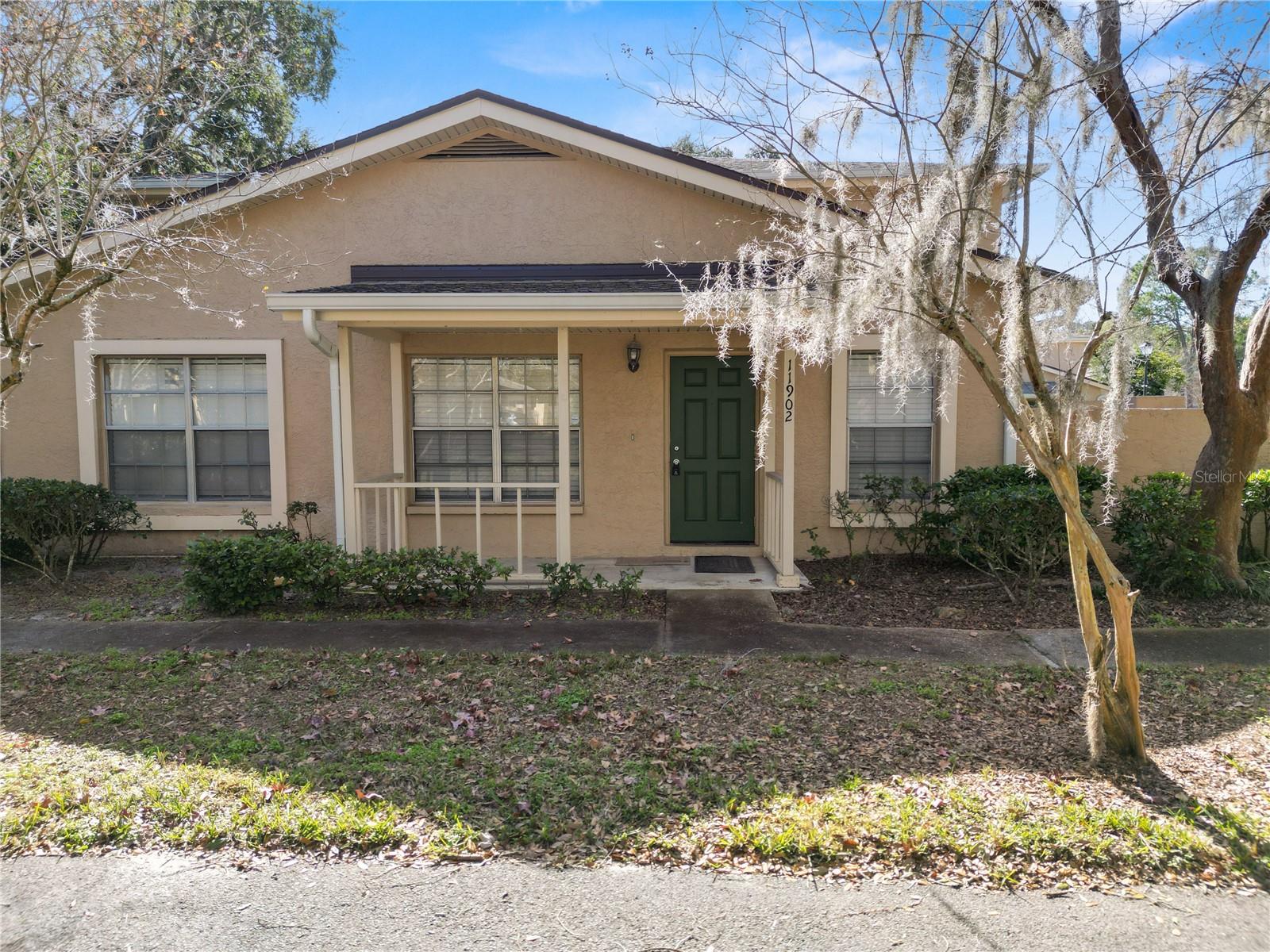 11902 LAKEMIST CIRCLE 11902
