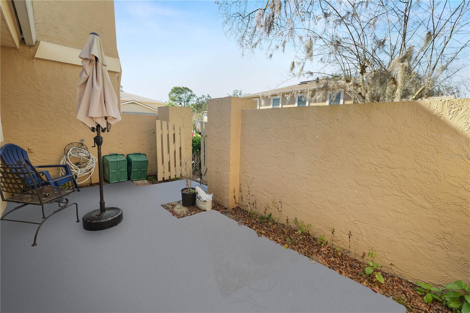 RAINTREE MANOR HOMES CONDOMINI - Residential