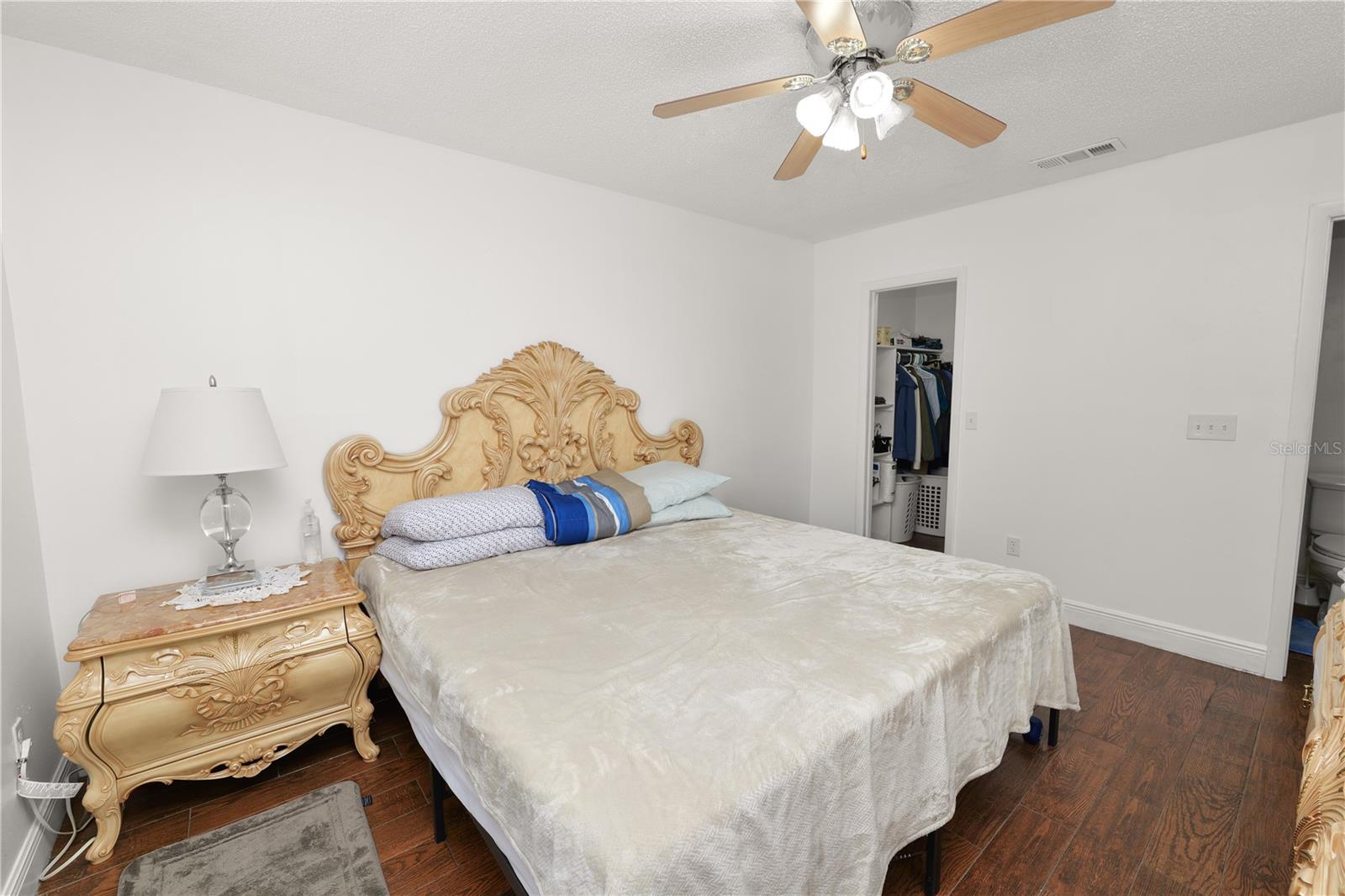 RAINTREE MANOR HOMES CONDOMINI - Residential