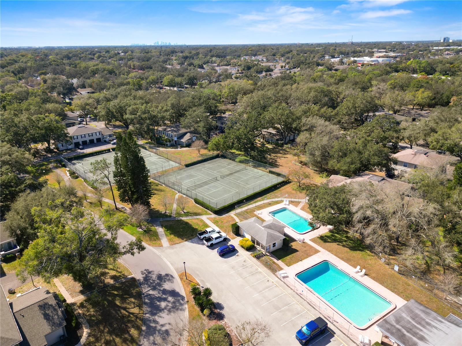 RAINTREE MANOR HOMES CONDOMINI - Residential