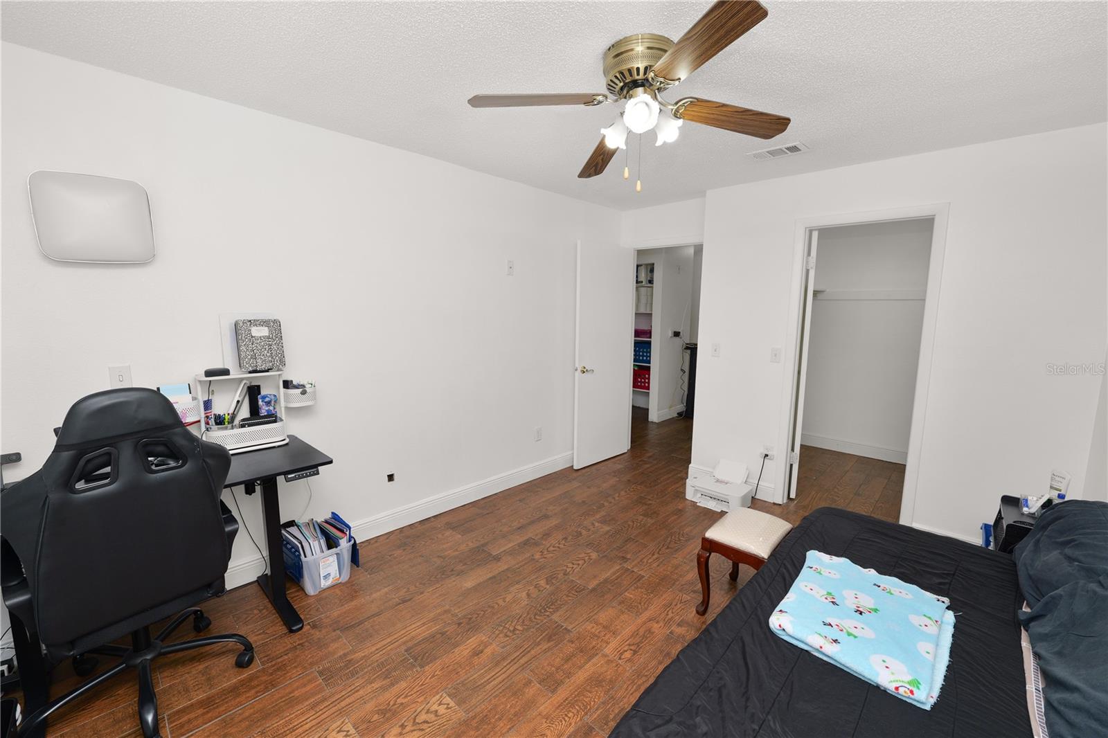 RAINTREE MANOR HOMES CONDOMINI - Residential