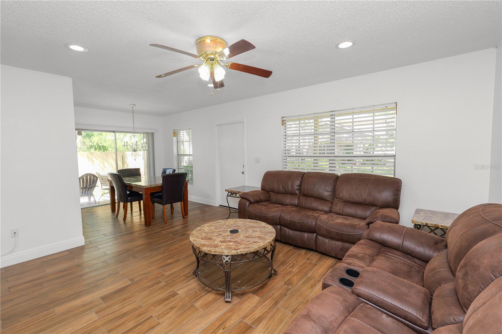 RAINTREE MANOR HOMES CONDOMINI - Residential