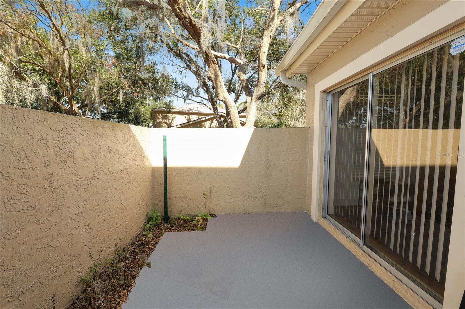 RAINTREE MANOR HOMES CONDOMINI - Residential