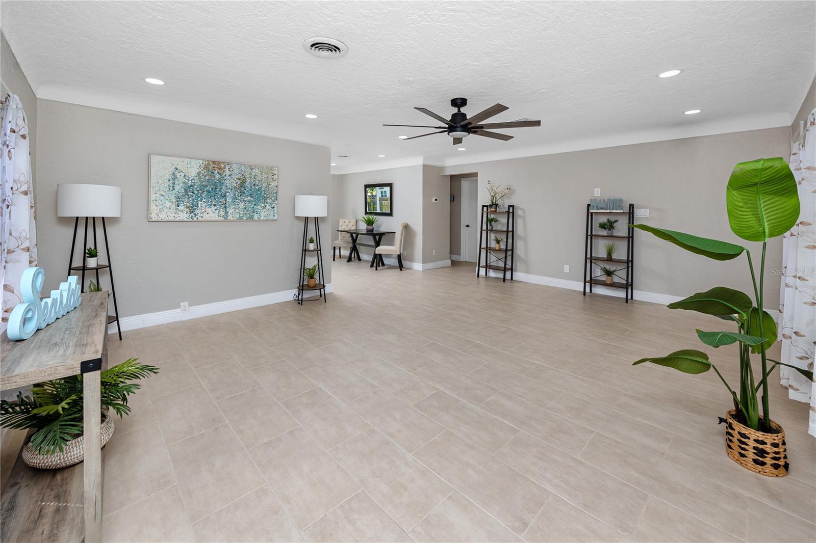 HUDSON HEIGHTS - Residential