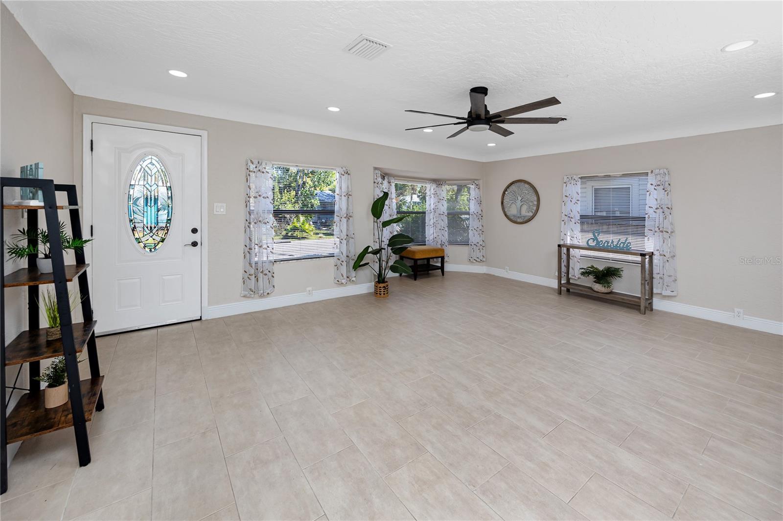 HUDSON HEIGHTS - Residential