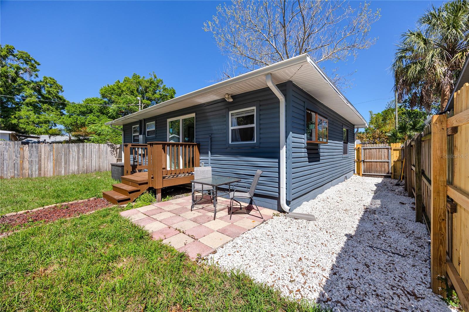 HUDSON HEIGHTS - Residential