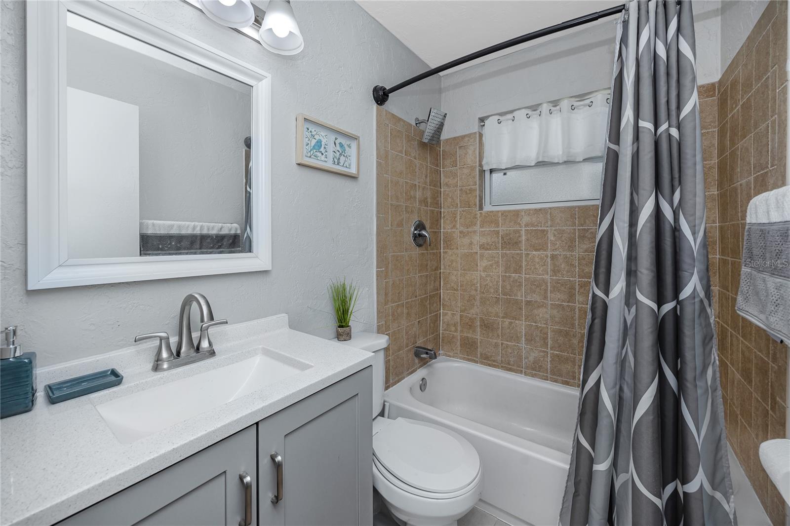 HUDSON HEIGHTS - Residential