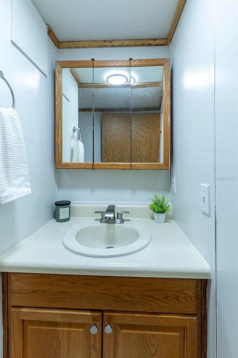 UNIVERSITY ESTATES TR 115 - Residential