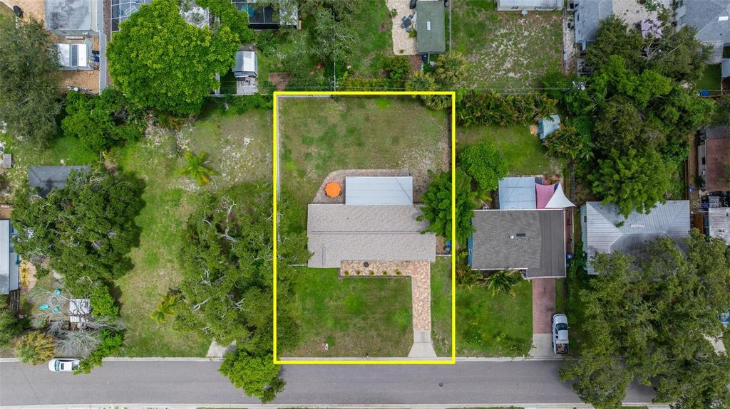 Photo of 522 Norfolk Street, Dunedin, FL 34698 (MLS # TB8382567)