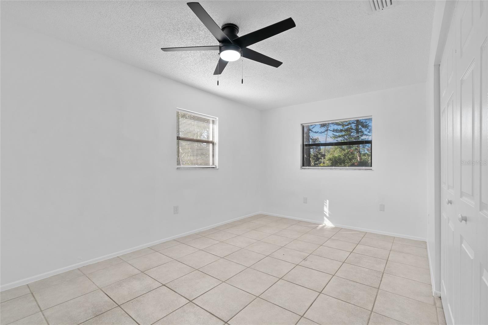 SUNNY BREEZE SUB - Residential