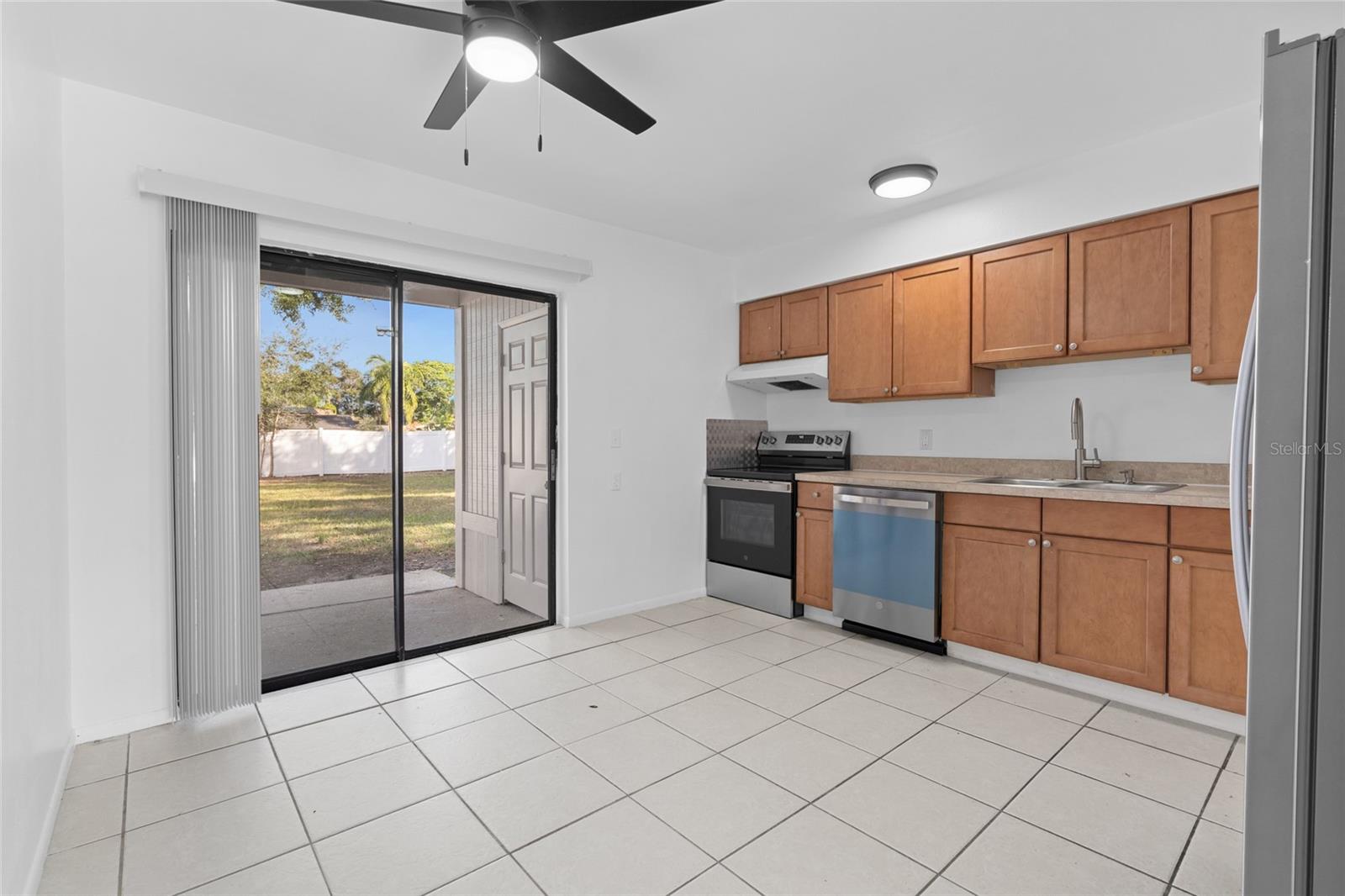 SUNNY BREEZE SUB - Residential