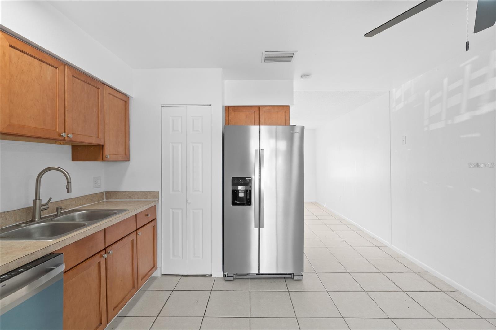 SUNNY BREEZE SUB - Residential