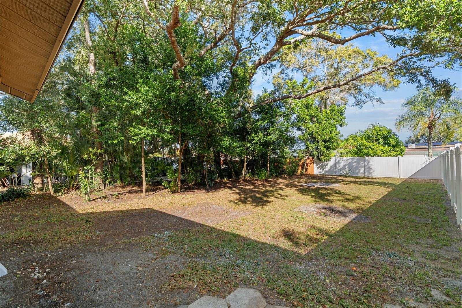 SUNNY BREEZE SUB - Residential