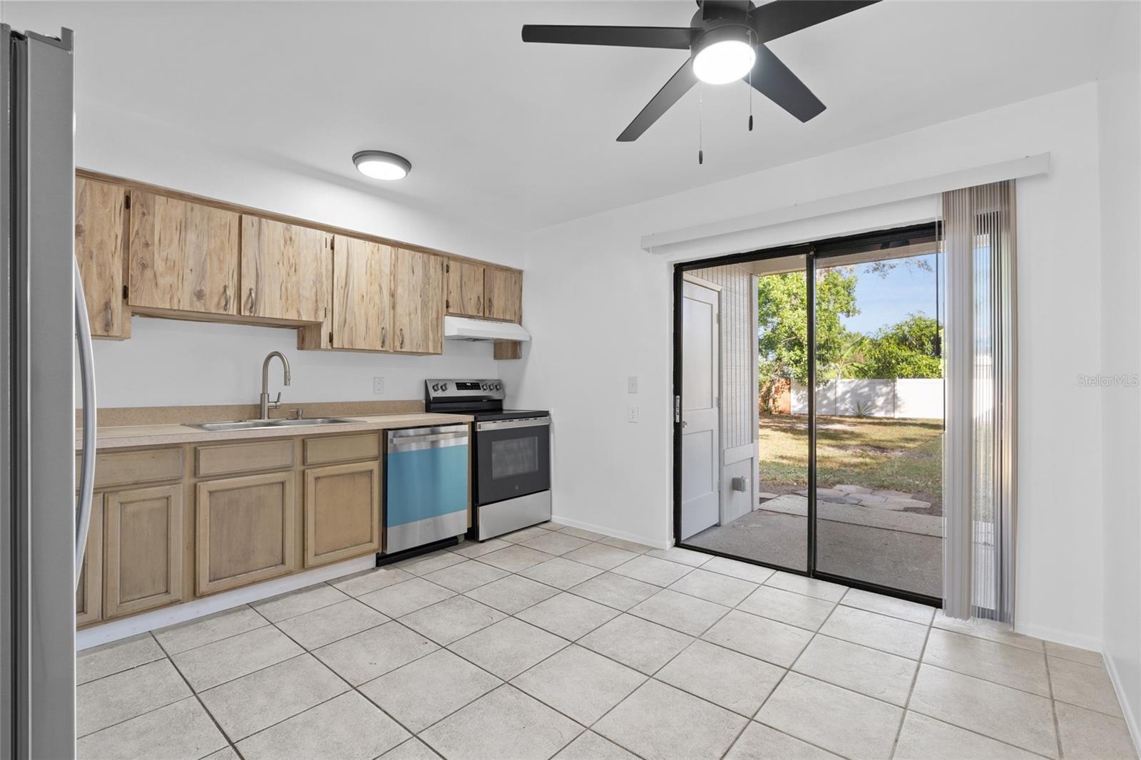 SUNNY BREEZE SUB - Residential