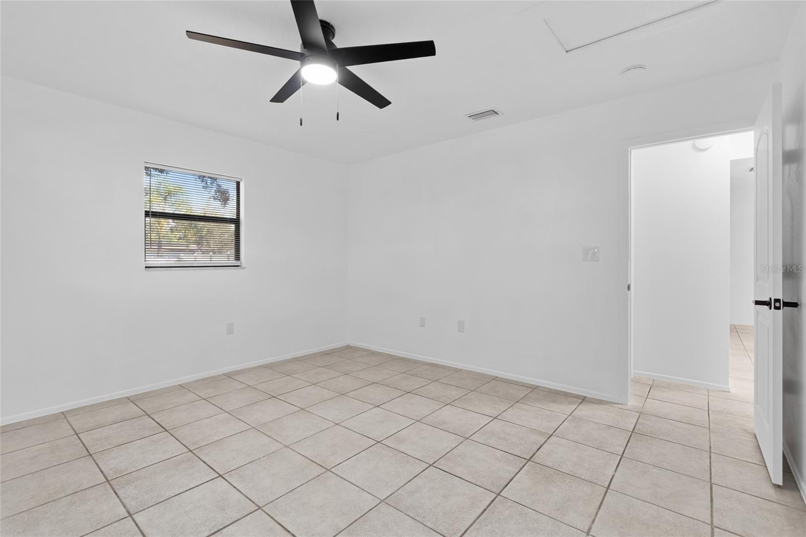 SUNNY BREEZE SUB - Residential