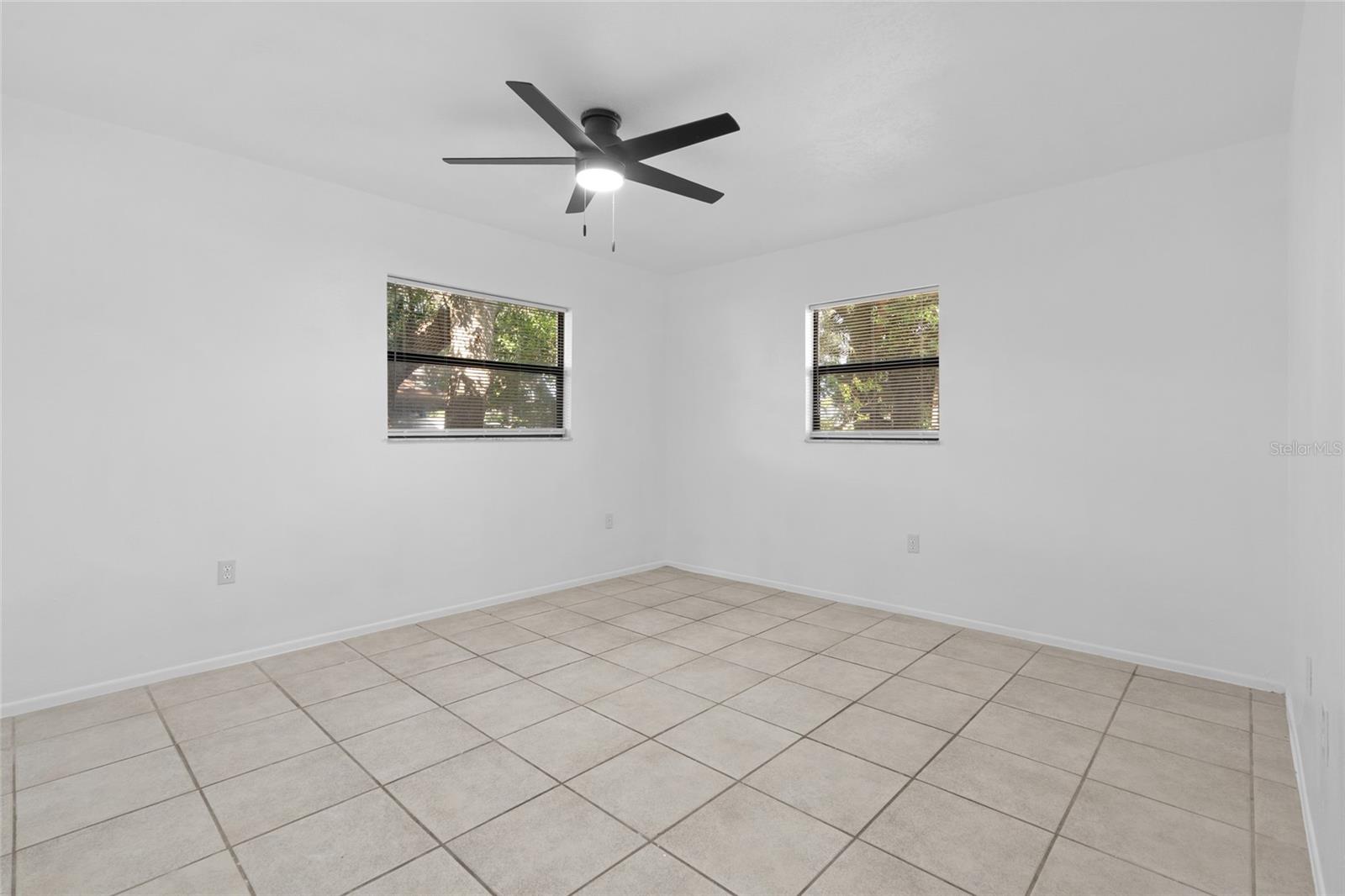 SUNNY BREEZE SUB - Residential