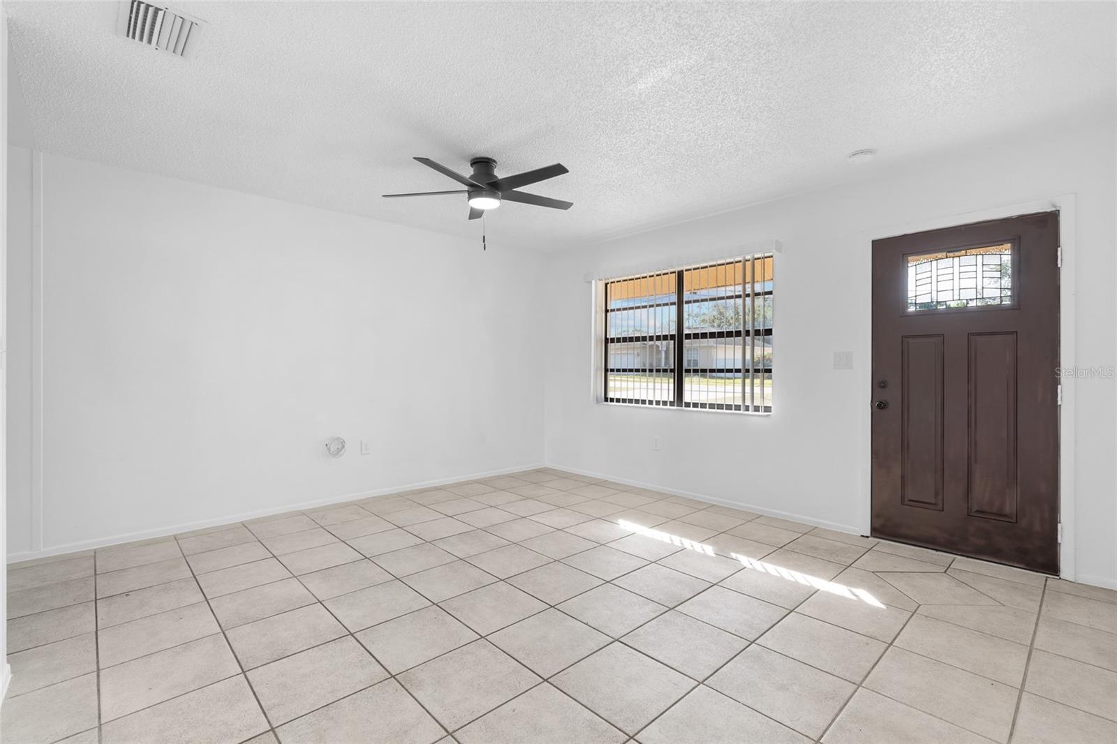 SUNNY BREEZE SUB - Residential