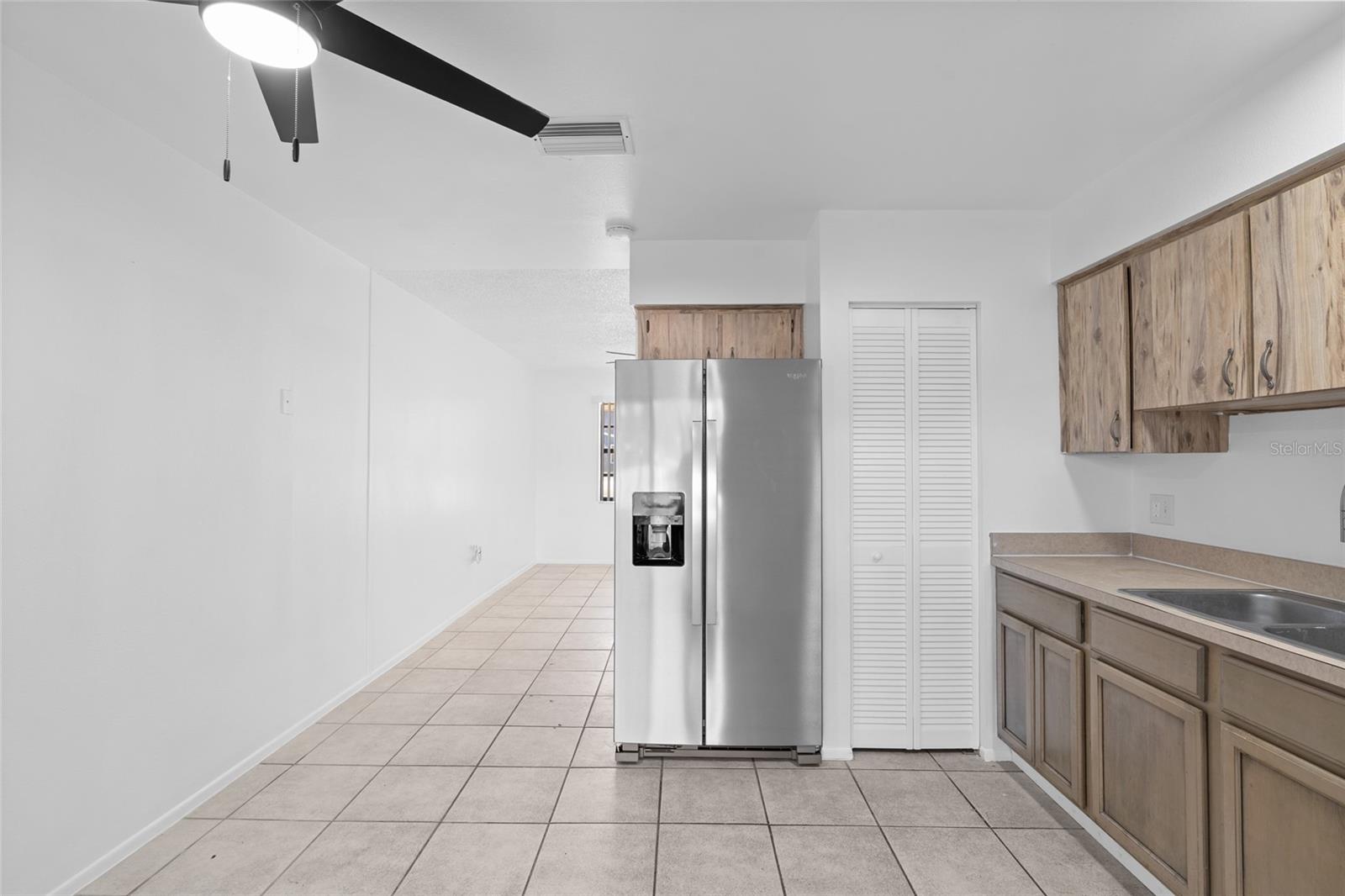 SUNNY BREEZE SUB - Residential