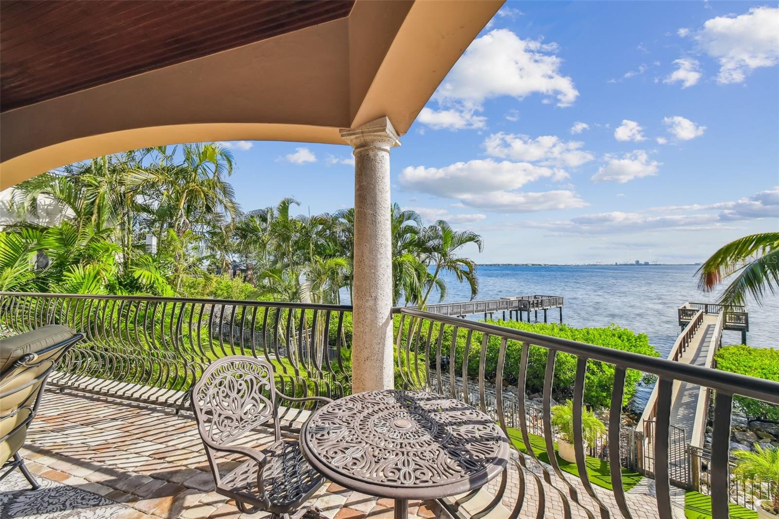 BAYPOINTE SUB - Residential