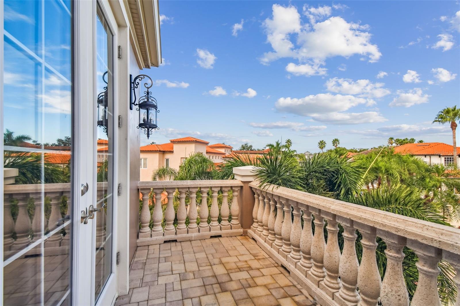 BAYPOINTE SUB - Residential