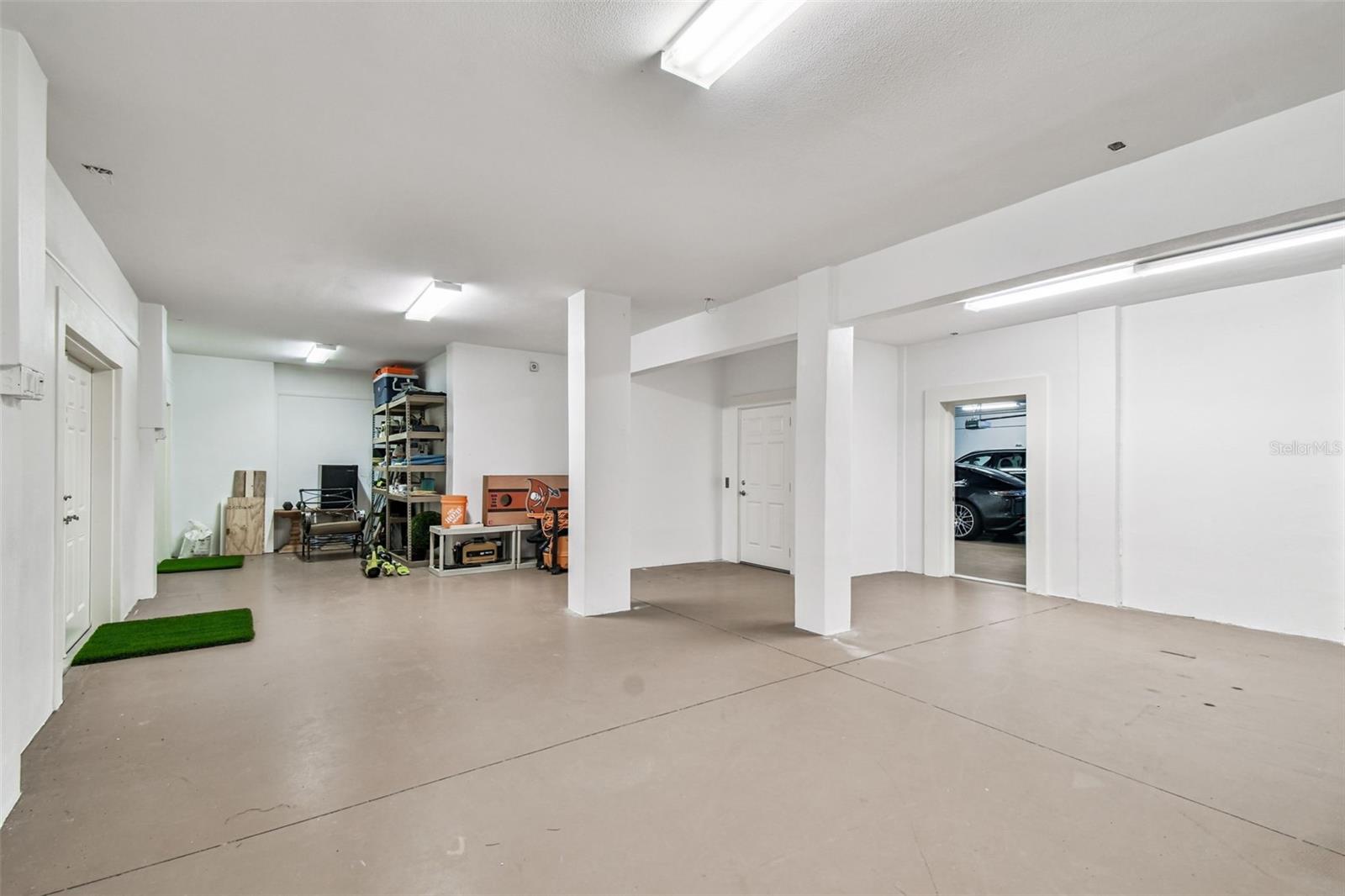 BAYPOINTE SUB - Residential