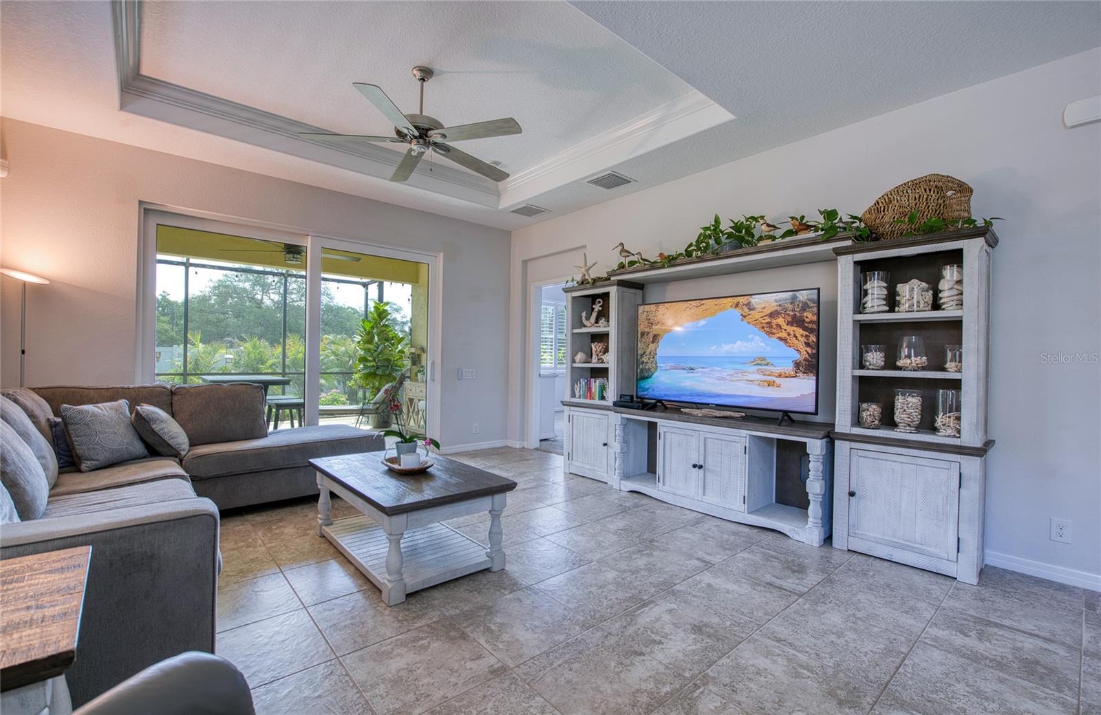 PINE CREST VILLAS - Residential