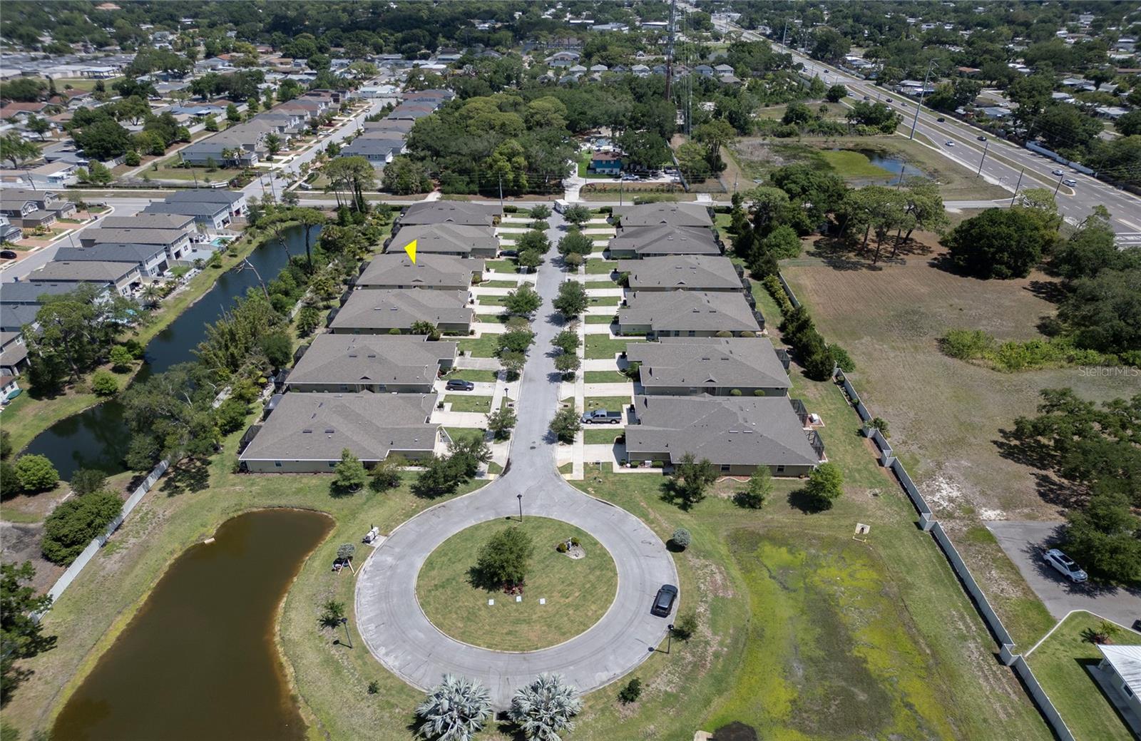 PINE CREST VILLAS - Residential