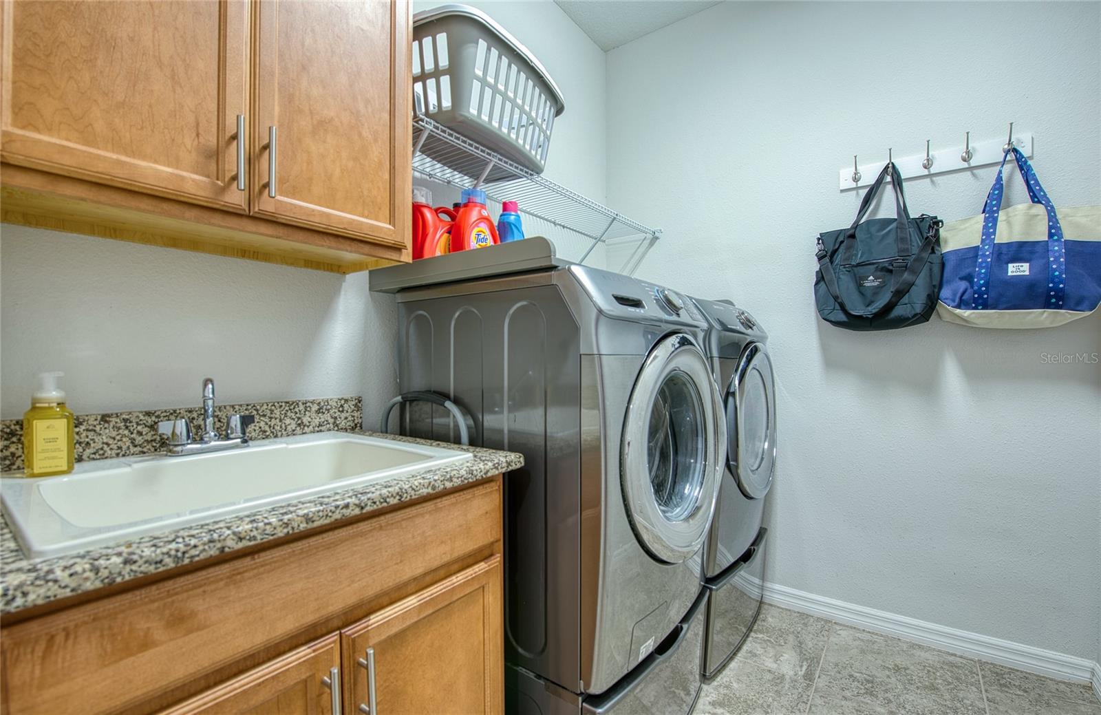 PINE CREST VILLAS - Residential